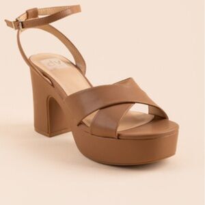 DV by DOLCE VITA Maggie Tan Crisscross Platform Chunky Heel Sandal Women's 10